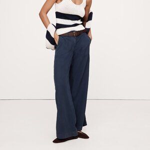 NWT XS Navy Blue Banana Republic Super Soft Soma Mid Rise Wide Leg Pant
